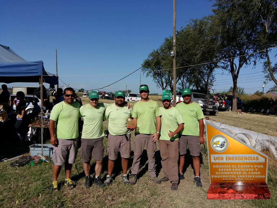 Equipo-UCB-emergencias1_MXPro2016_02
